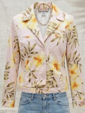 Jamaica Bay size large tropical jacket. Discover Paradise 🍹